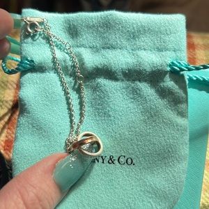 Tiffany interlocking silver circle bracelet